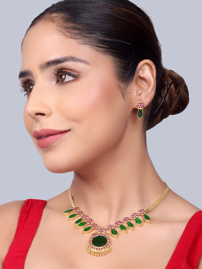 Vanya Pallakya necklace set