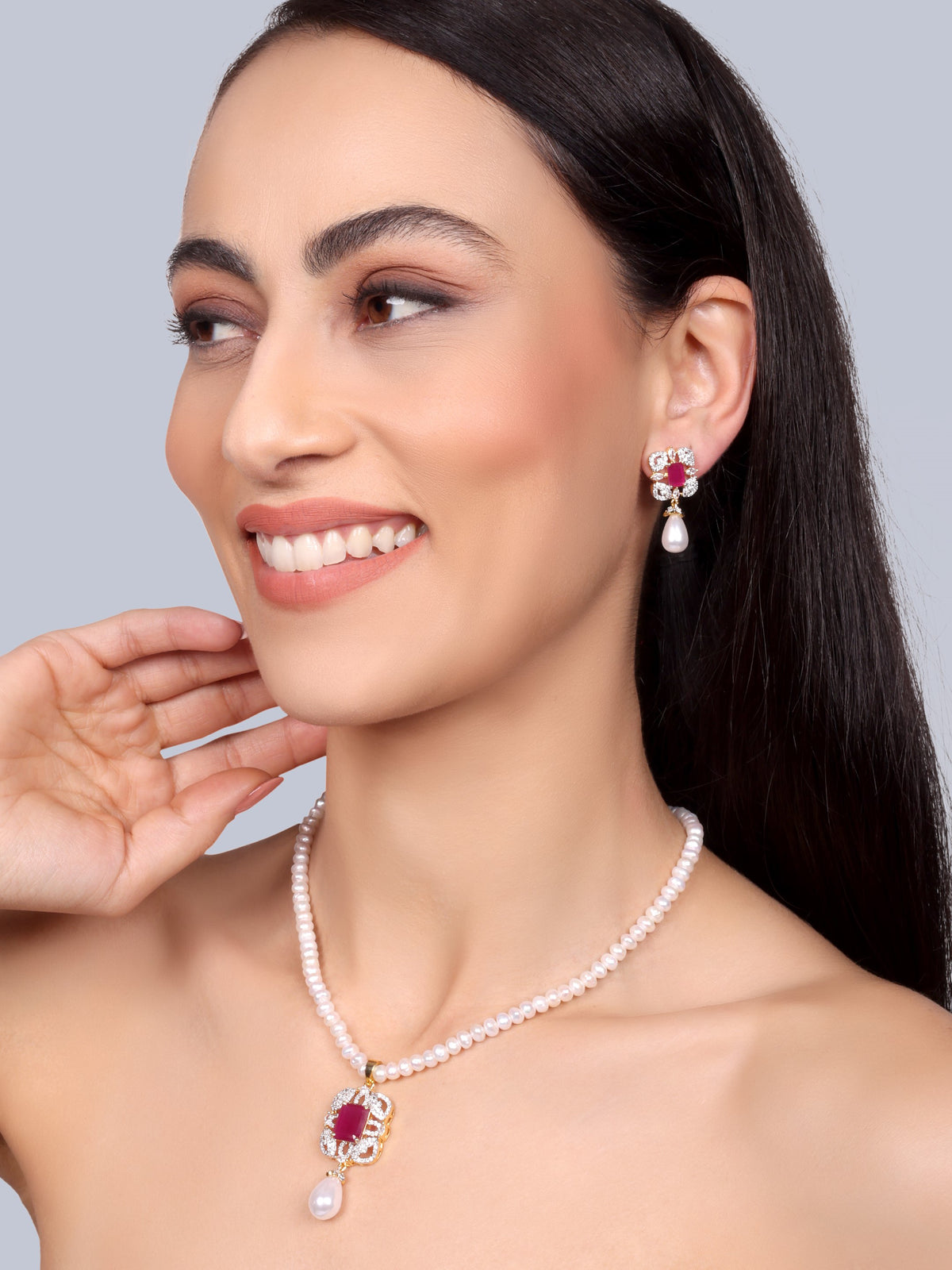 Rubelle Designer Pearl Necklace Set