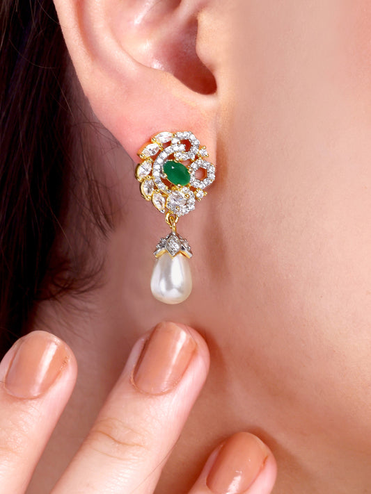 Sia Emerald Designer Pearl Necklace Set