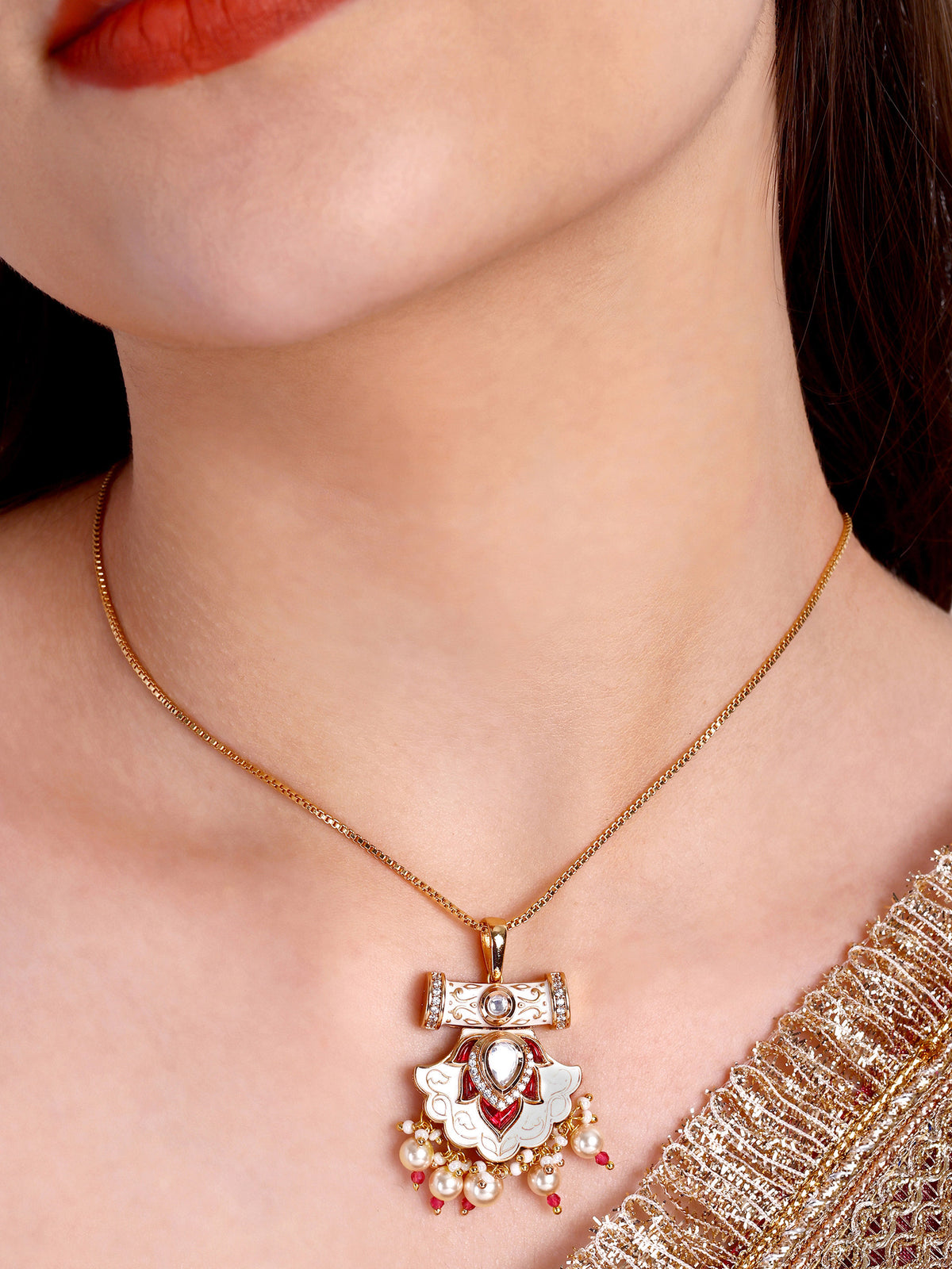Ishani Kundan Designer Pendant Set